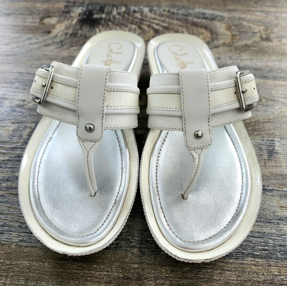 Cole Hann White Leather Thong Sandals Women's Size 5.5 - Picture 3 of 9